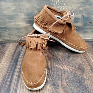 Minnetonka Venice Fringe Lace Up Moccasins Shoes Brown Leather Womens Sz 6.5